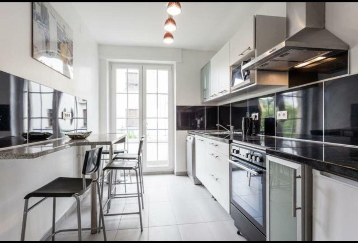 Charmant Appartement Avec Terrasse Dans Villa Strasbourg Exteriör bild